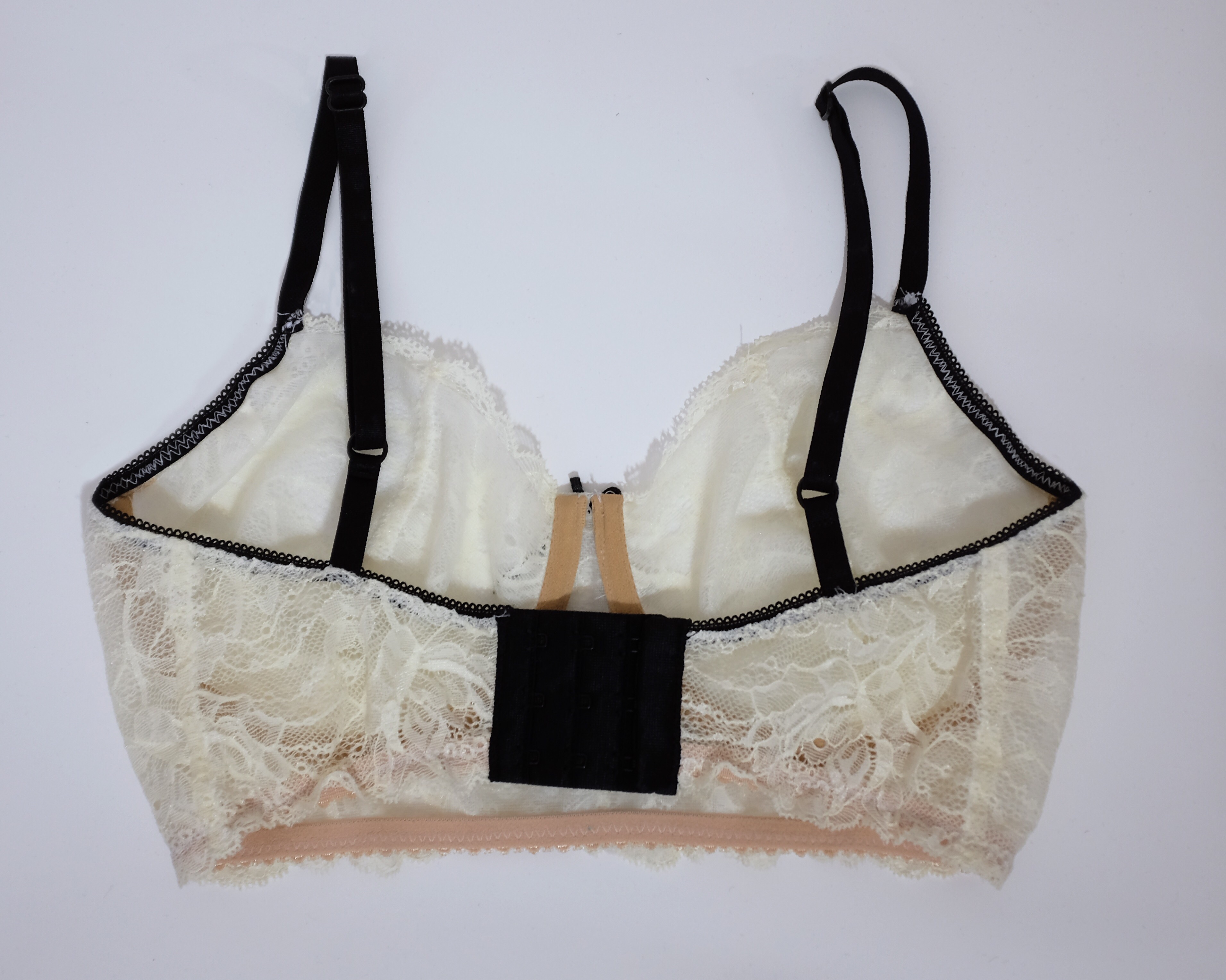 The Simplicity X Madalynne 8229 bra – Self Assembly Required